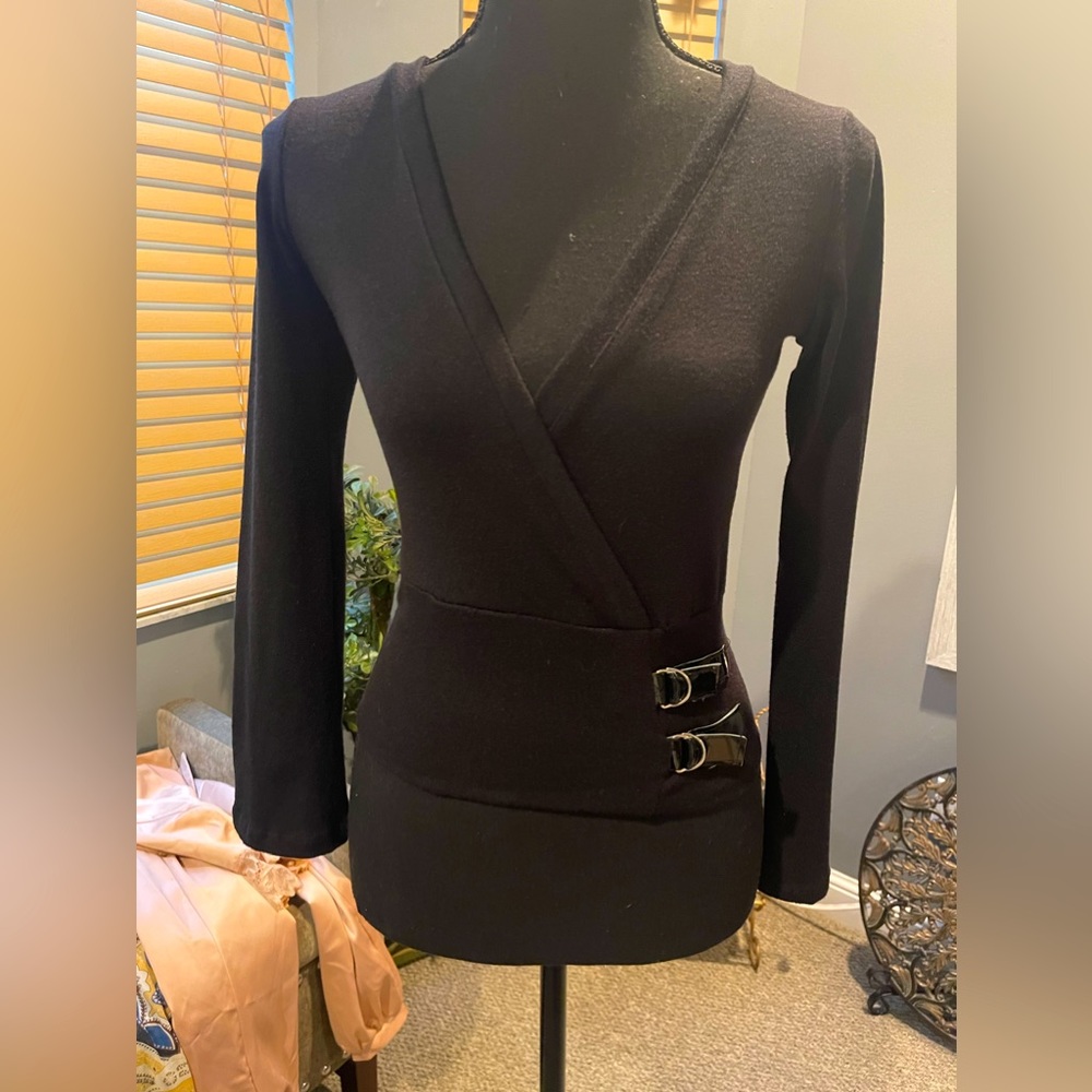 Black top small with adjusted waist.